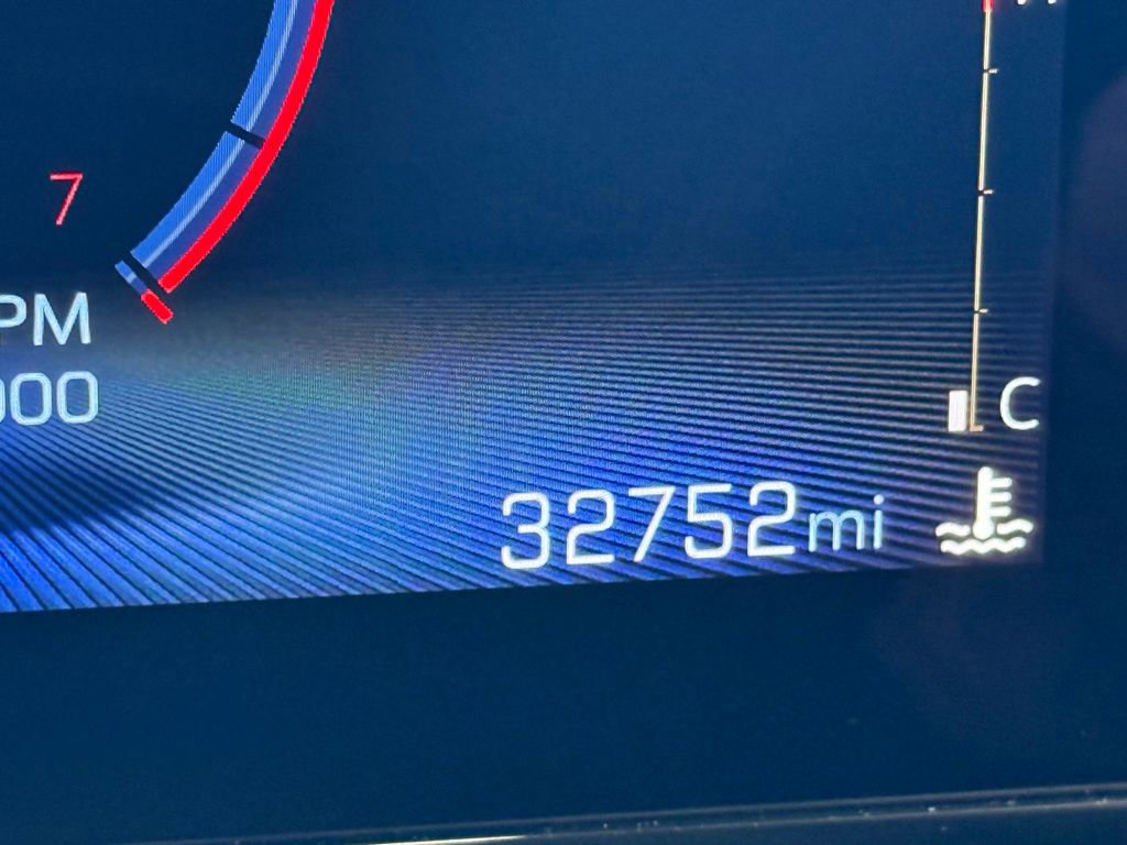 Used 2025 Chevrolet Trax LT image 21