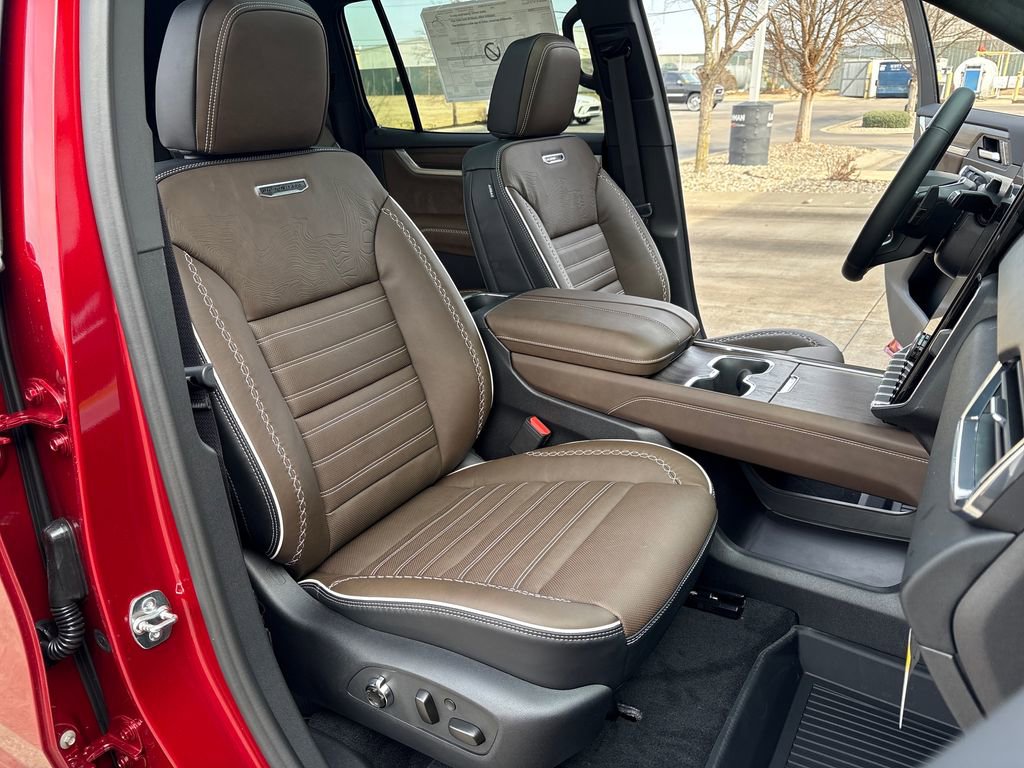 New 2026 GMC Acadia Denali Ultimate w/ LPO, Floor Liner Package image 54