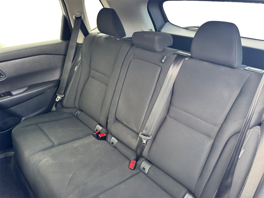 Used 2024 Nissan Rogue S image 13