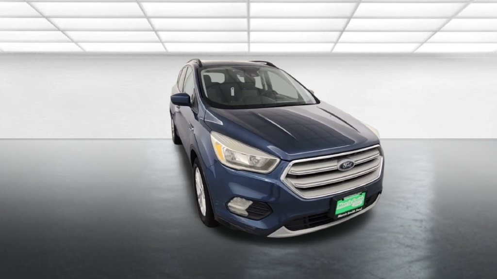 Used 2018 Ford Escape SE w/ Ford Safe & Smart Package AWD/4WD image 9