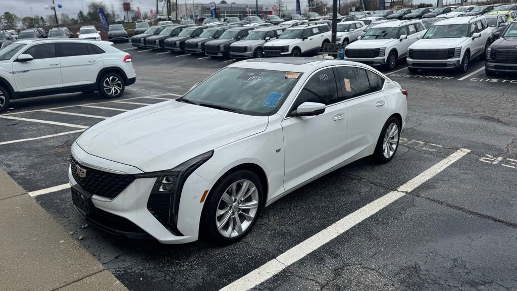 Used 2025 Cadillac CT5 Premium Luxury image 2