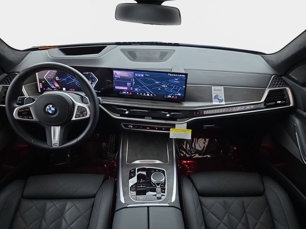 Used 2026 BMW X7 xDrive40i AWD/4WD image 12