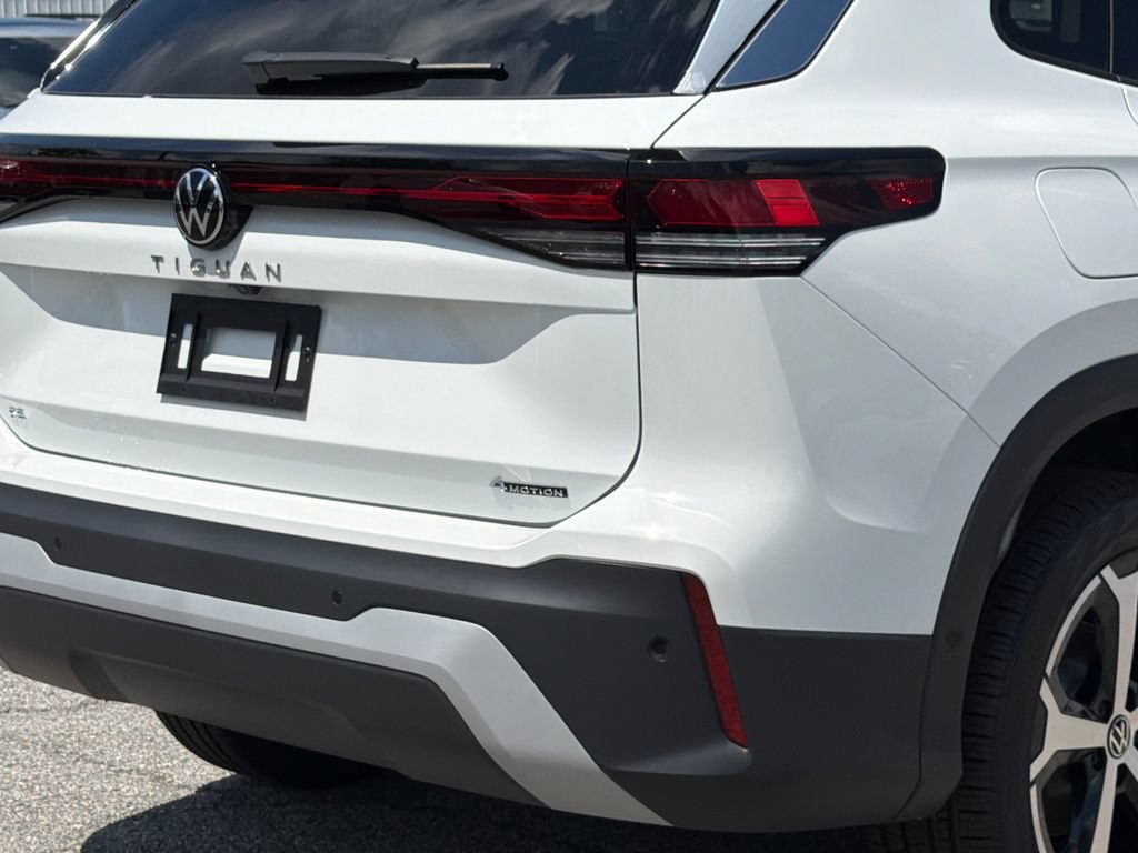 New 2026 Volkswagen Tiguan SE AWD/4WD image 5