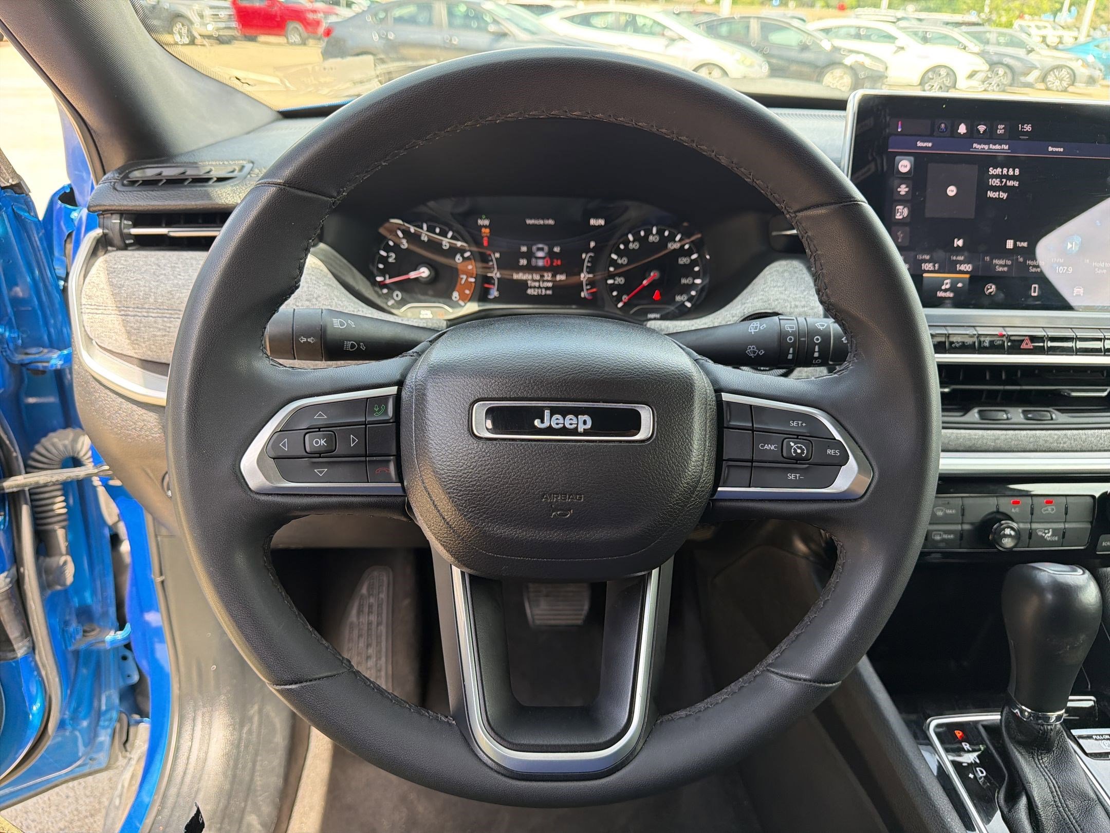 Used 2024 Jeep Compass Latitude image 15