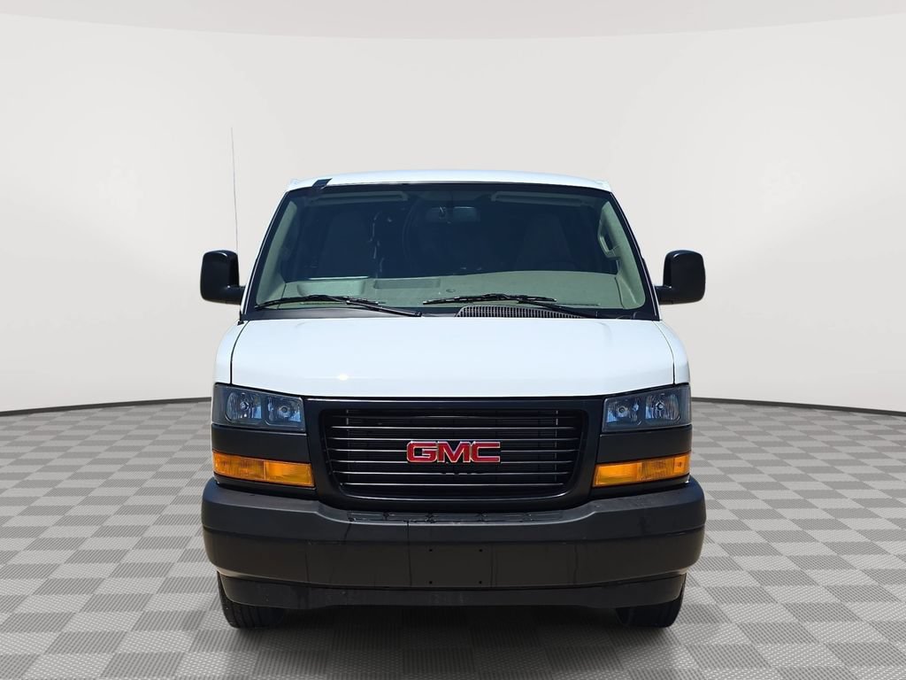 New 2026 GMC Savana 2500 w/ Driver Convenience Package RWD image 2