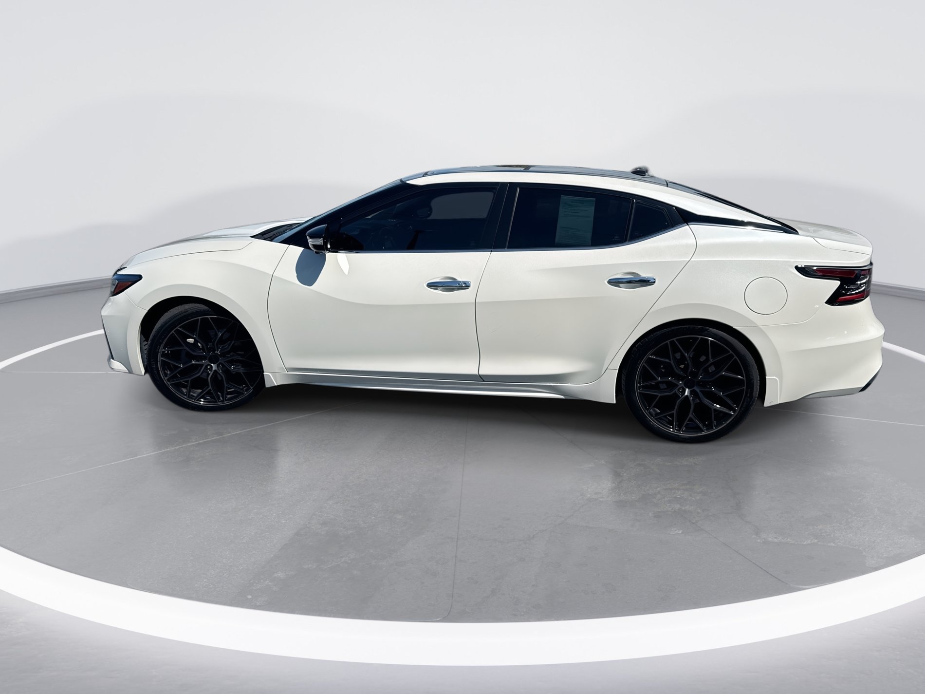 Certified 2021 Nissan Maxima Platinum w/ Sport Mat Group FWD image 7