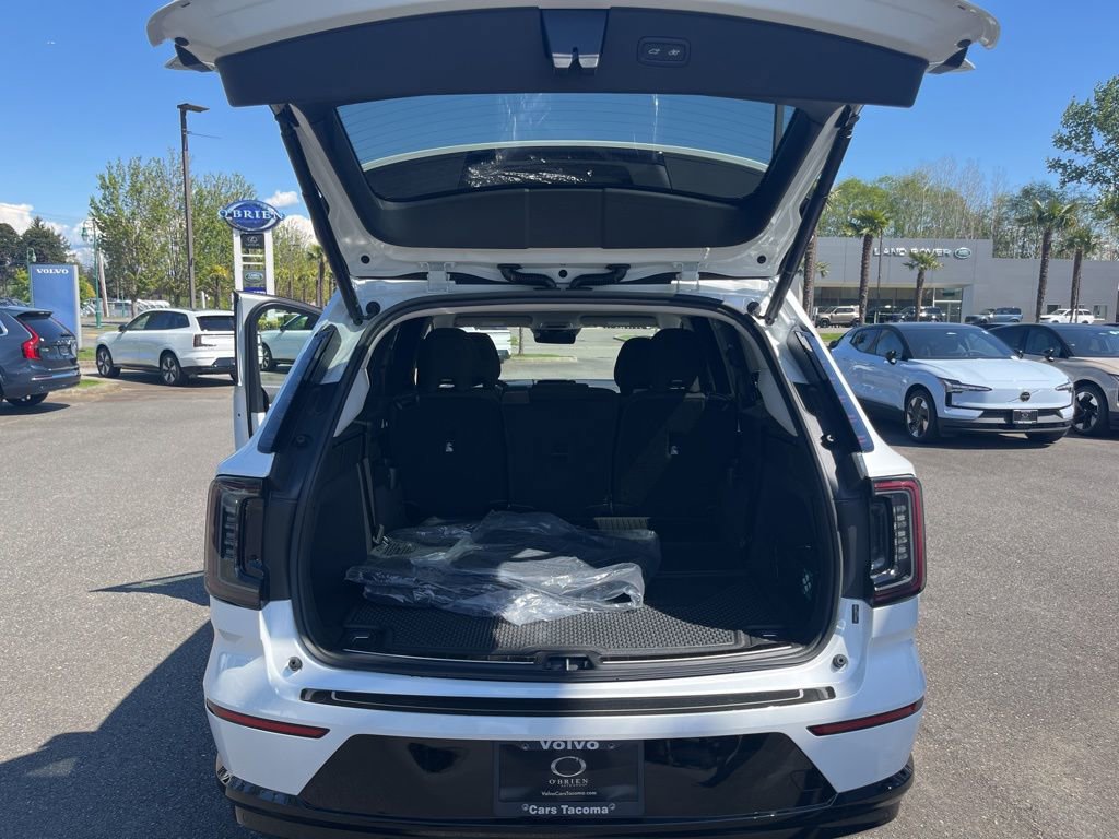 New 2026 Volvo EX90 Plus AWD/4WD image 16