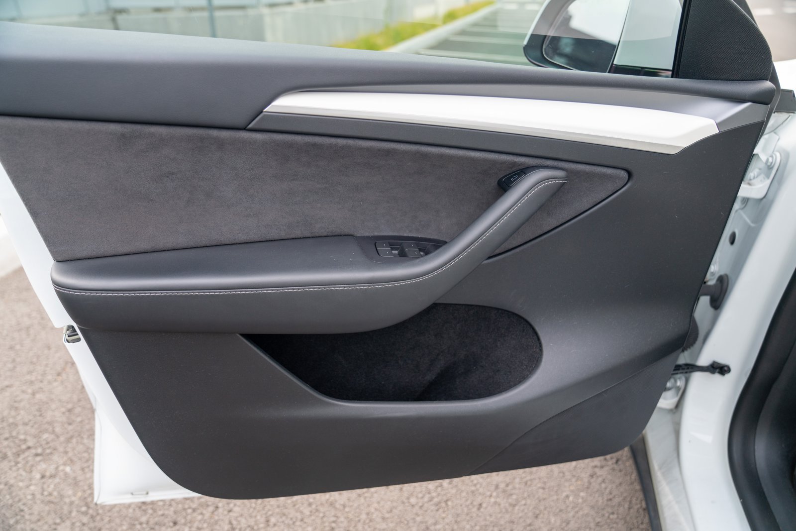 Used 2023 Tesla Model Y Long Range AWD/4WD image 10