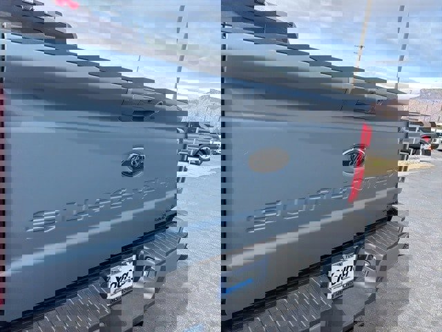 New 2026 Ford F250 Lariat w/ Black Appearance Package image 37