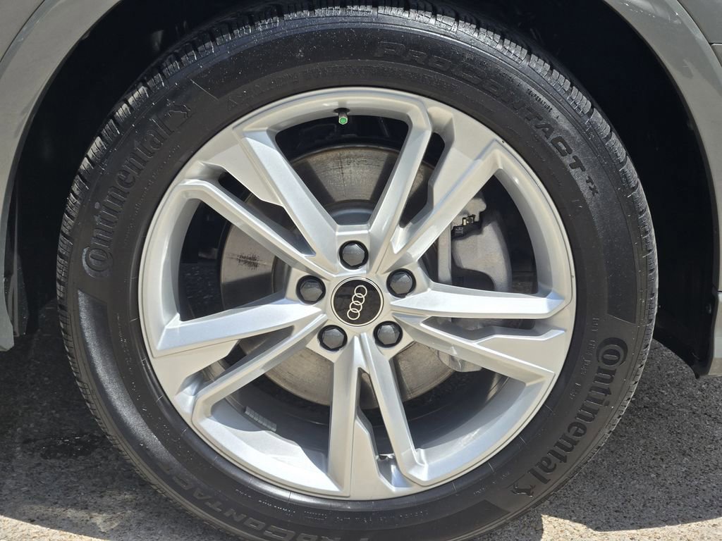 Certified 2024 Audi Q3 2.0T Premium Plus AWD/4WD image 16
