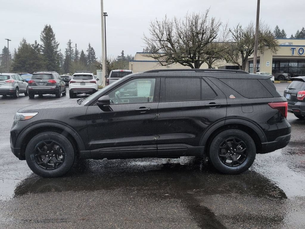Used 2022 Ford Explorer Timberline w/ Timberline Technology Package AWD/4WD image 2