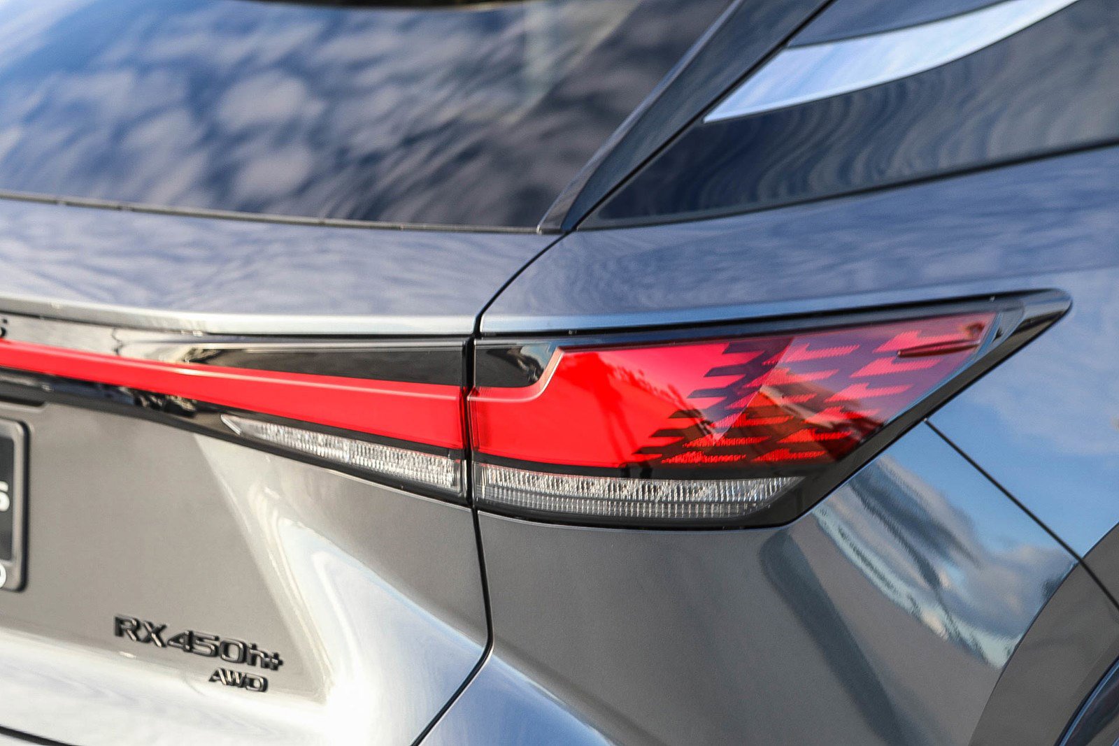 New 2026 Lexus RX 450h 450h+ Luxury image 9