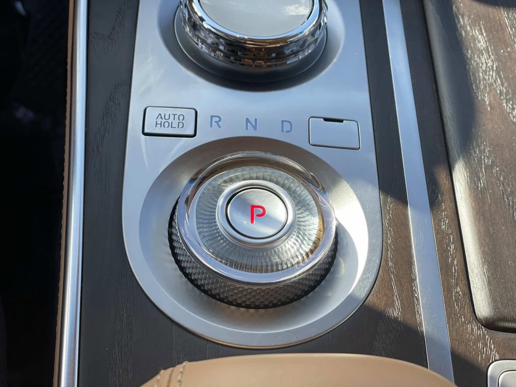 Used 2024 Genesis GV80 3.5T w/ Cargo Package image 18