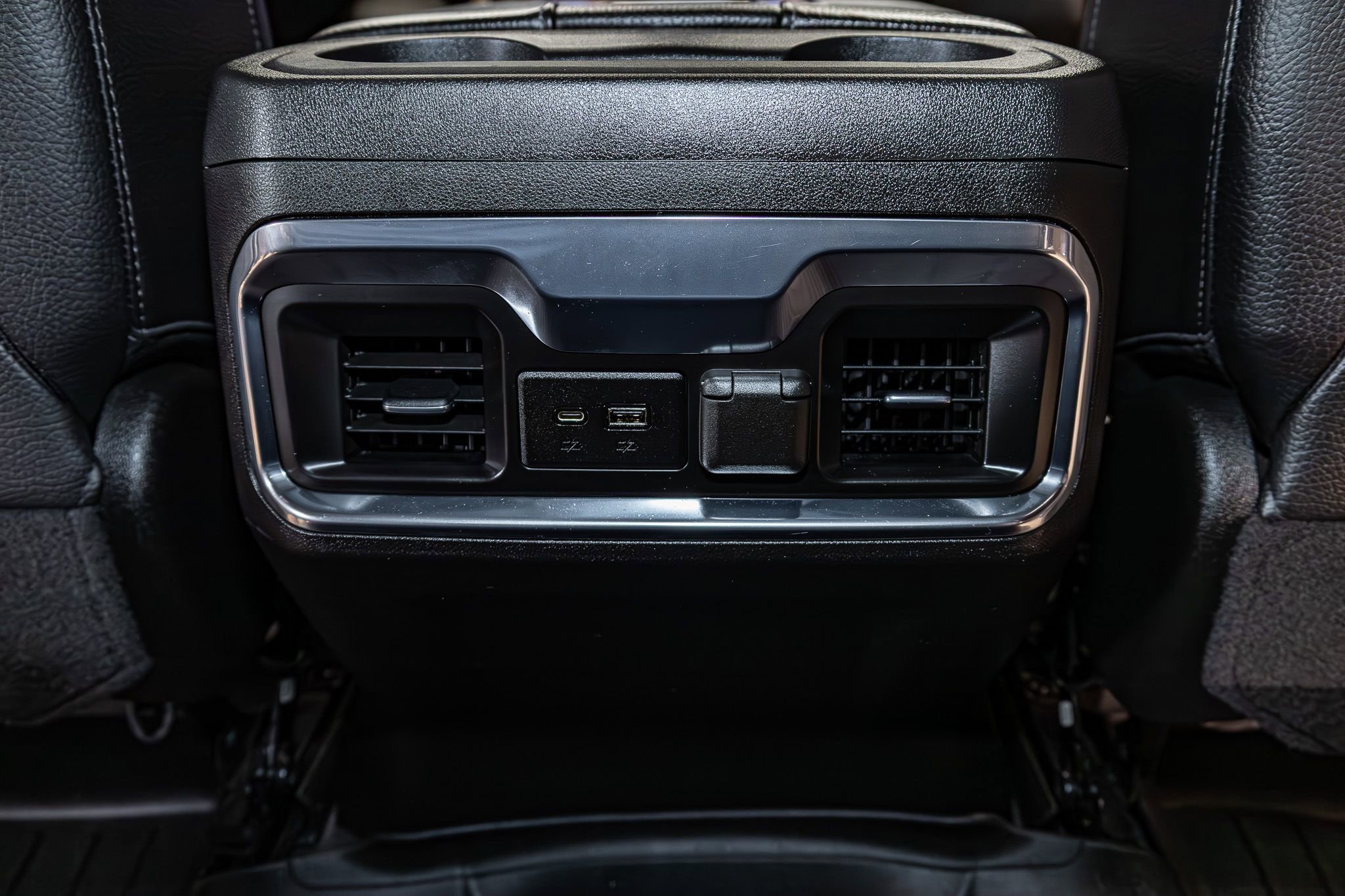 Used 2022 GMC Sierra 2500 Denali w/ Denali Ultimate Package image 27