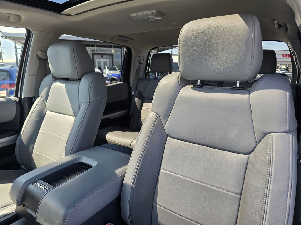 Used 2019 Toyota Tundra Limited w/ Limited Premium Package AWD/4WD image 23