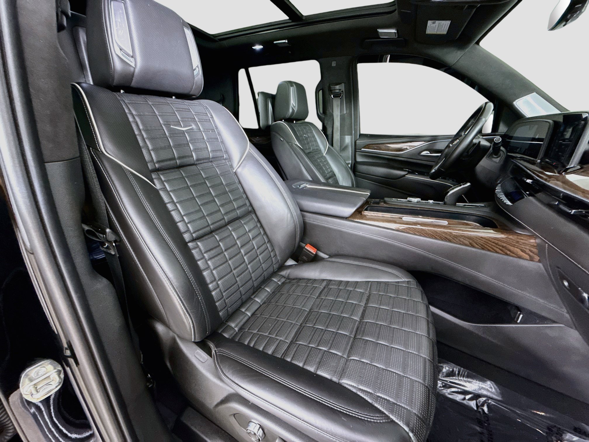 Used 2021 Cadillac Escalade Sport Platinum AWD/4WD image 33