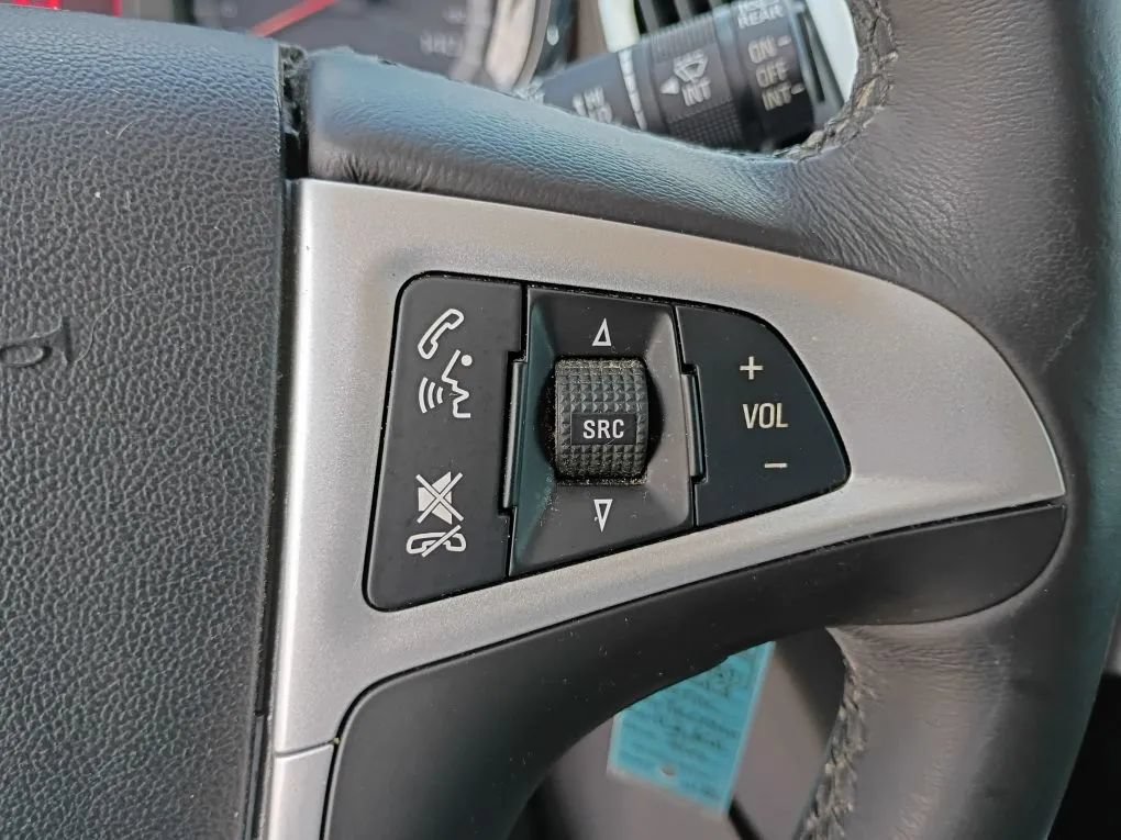 Used 2013 GMC Terrain SLT FWD image 17