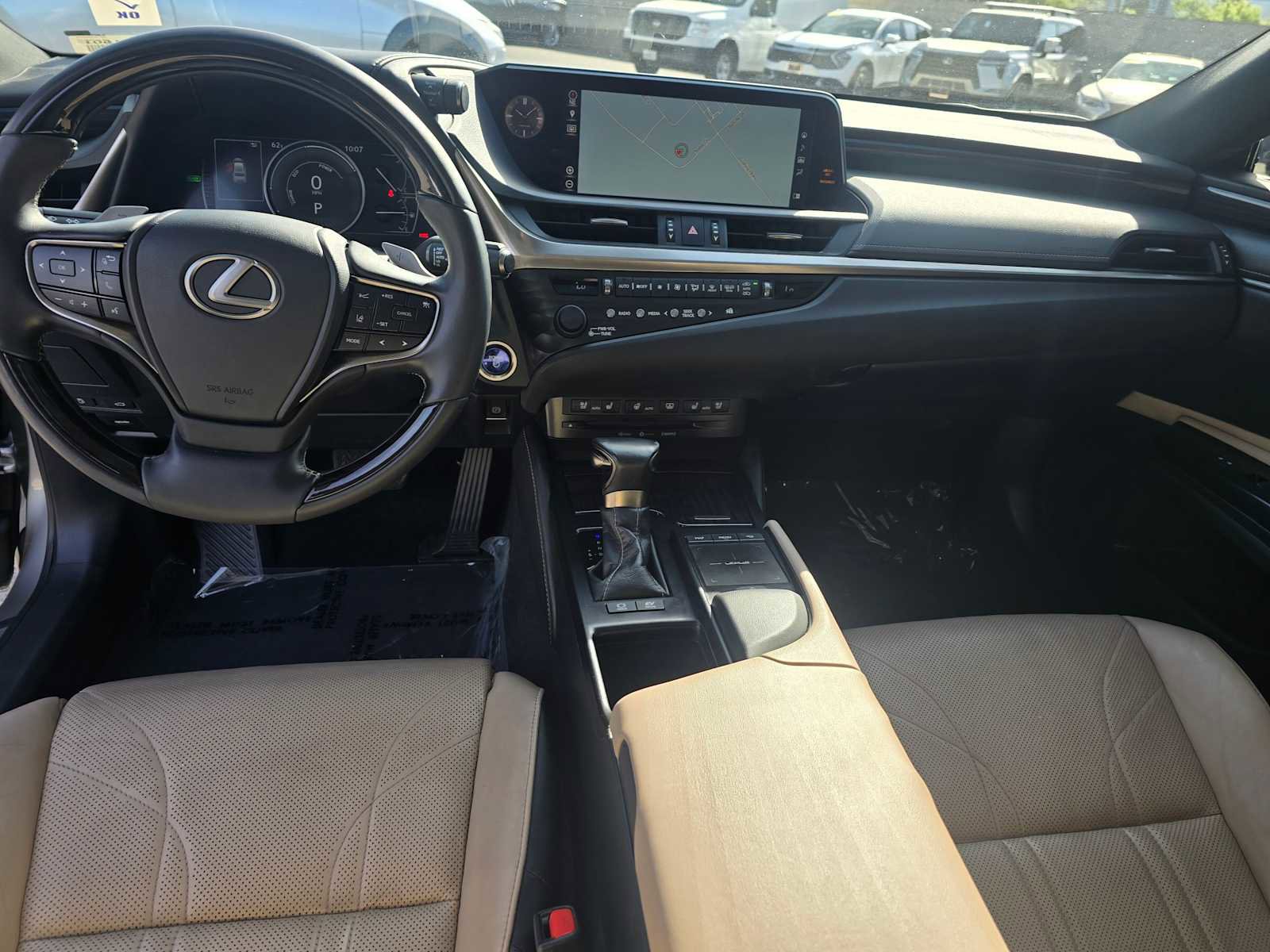 Used 2019 Lexus ES 300h image 22
