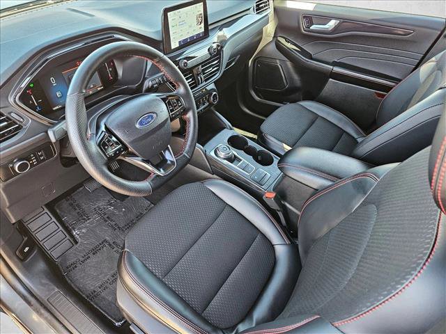 Used 2025 Ford Escape ST-Line image 9