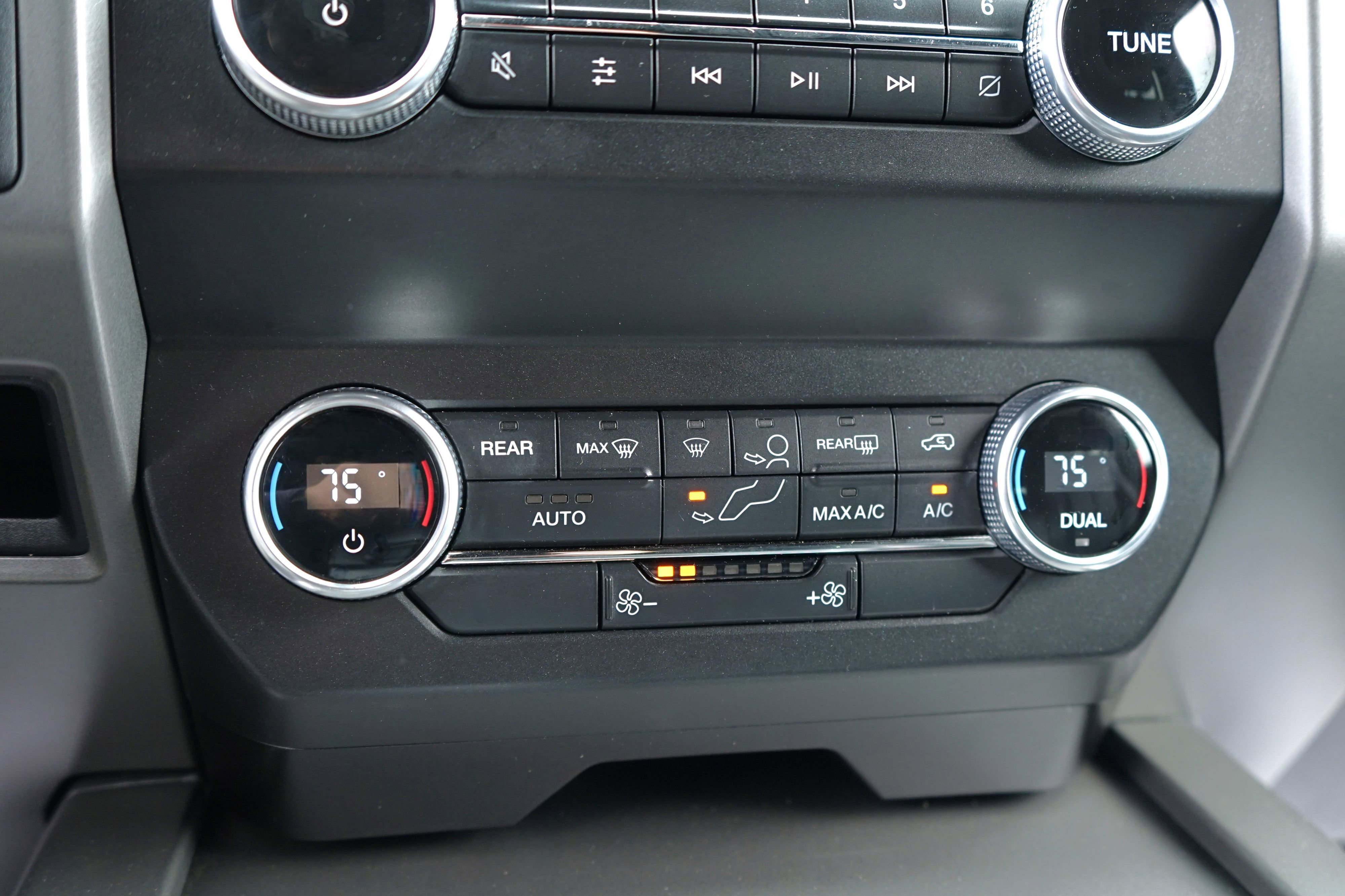 Used 2021 Ford Expedition Max XLT AWD/4WD image 21