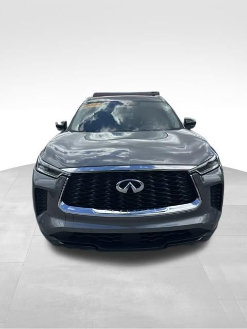 Used 2024 INFINITI QX60 Luxe w/ Vision Package FWD image 11