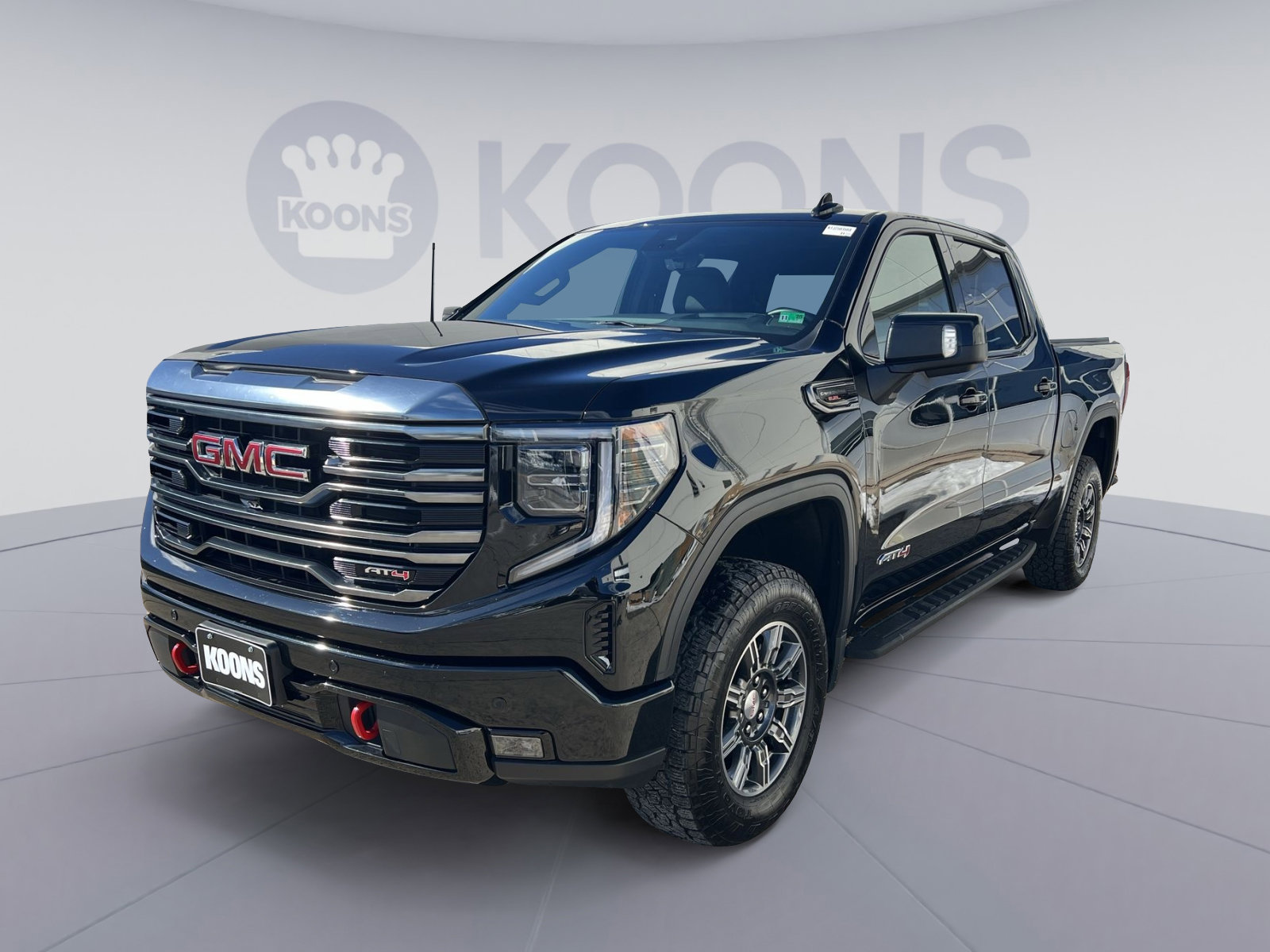 Used 2024 GMC Sierra 1500 AT4 w/ Technology Package image 1