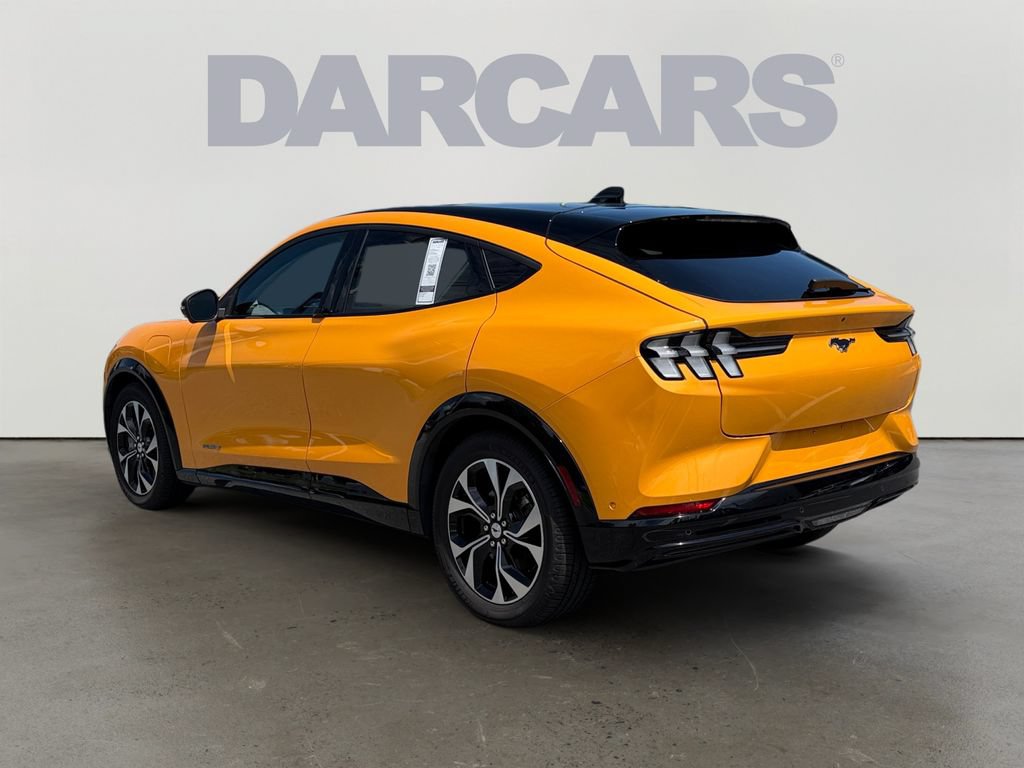 Used 2022 Ford Mustang Mach-E Premium RWD image 5
