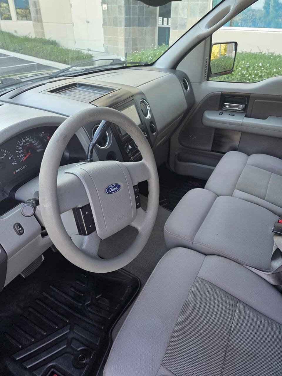 Used 2005 Ford F150 Lariat image 19