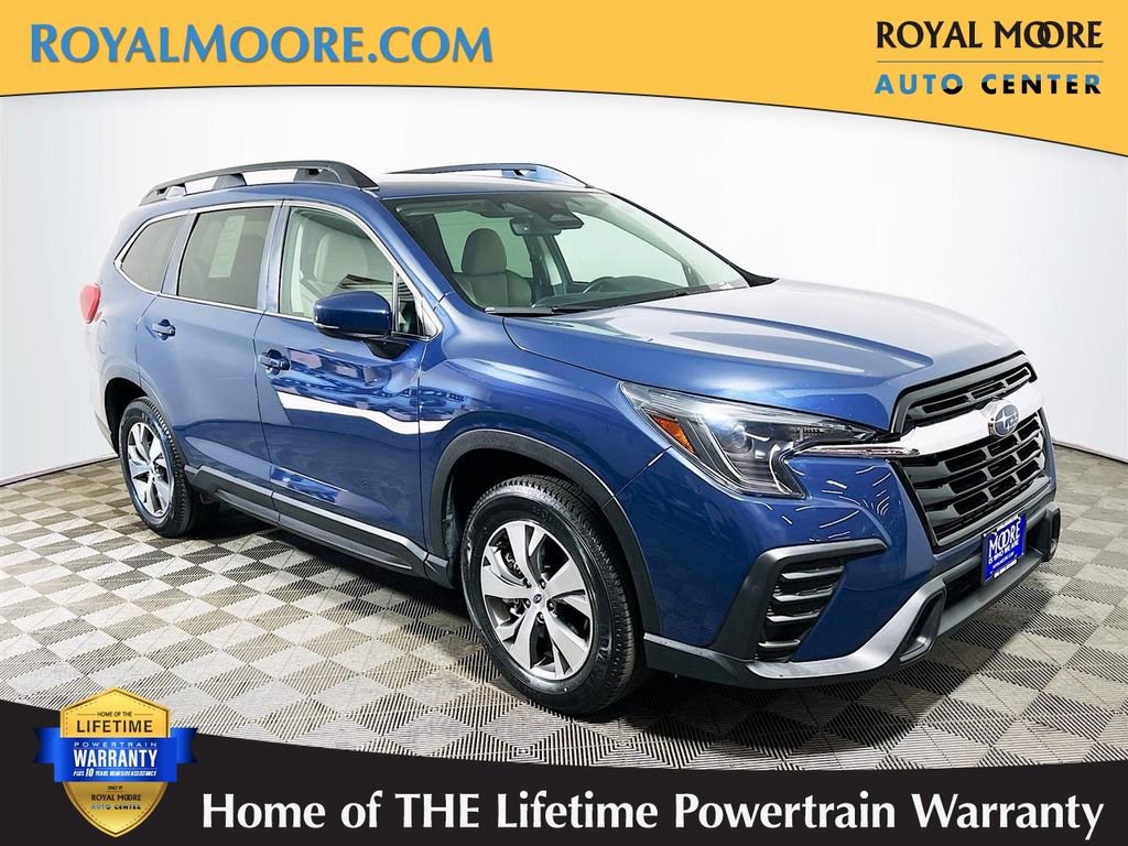 Used 2024 Subaru Ascent Premium w/ Convenience Package image 1