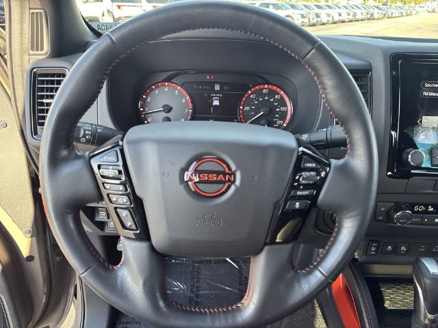 Used 2023 Nissan Frontier PRO-4X w/ Pro-4X Premium Package AWD/4WD image 22