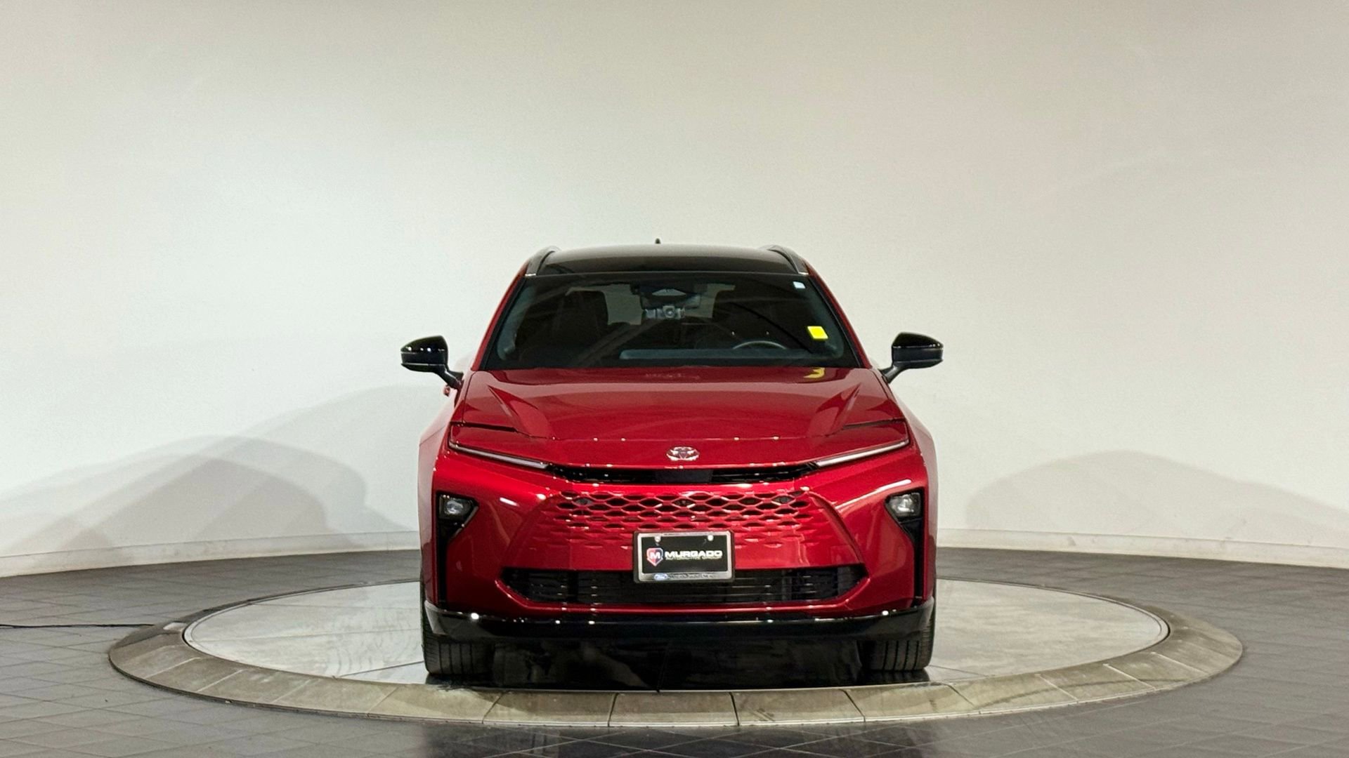 Used 2025 Toyota Crown Signia w/ Advanced Technology Package AWD/4WD video 3