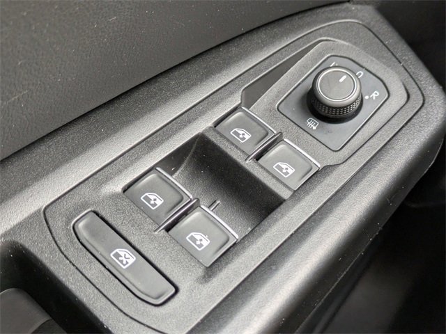 Used 2019 Volkswagen Atlas SE w/ Towing Package image 26