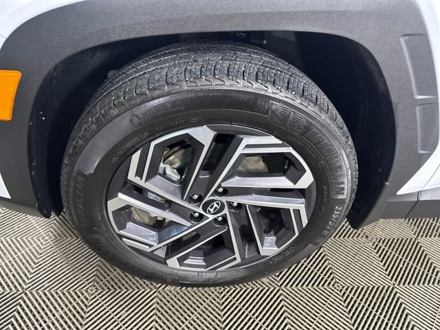 Certified 2025 Hyundai Tucson Limited image 10