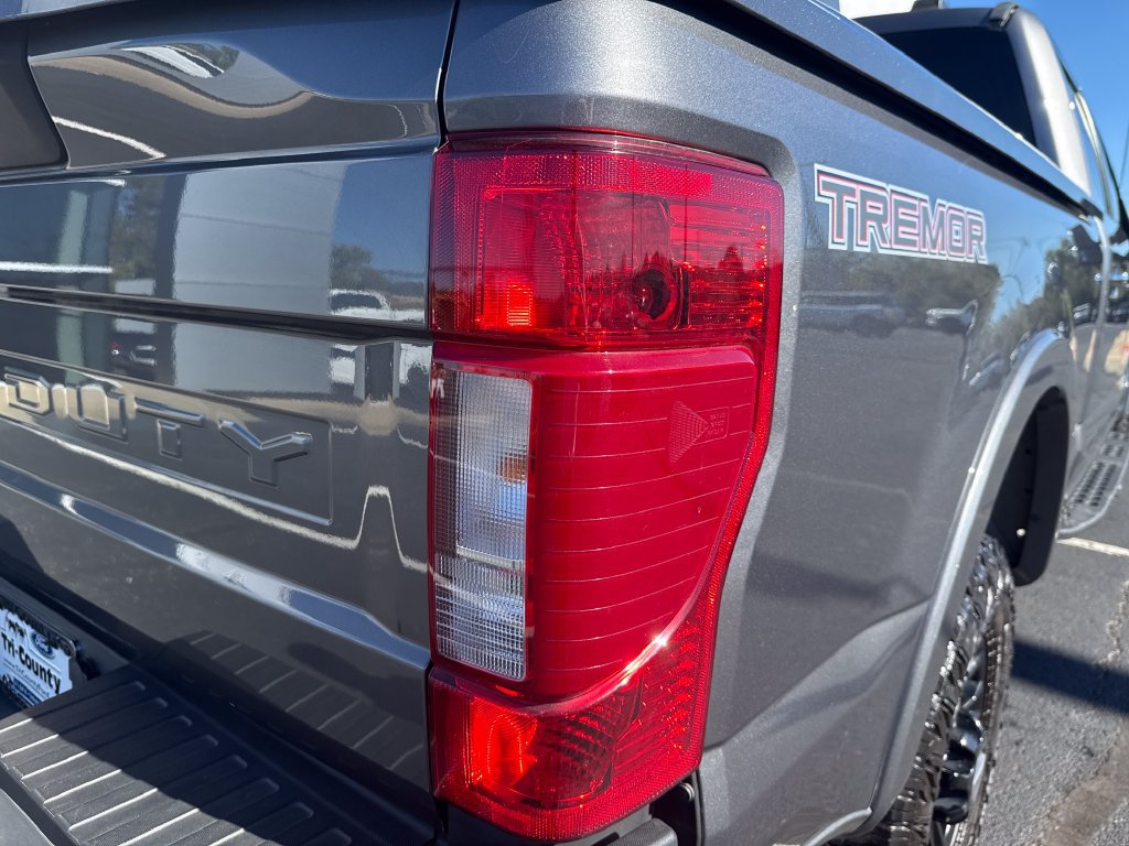 Used 2022 Ford F250 Lariat w/ Tremor Off-Road Package AWD/4WD image 53