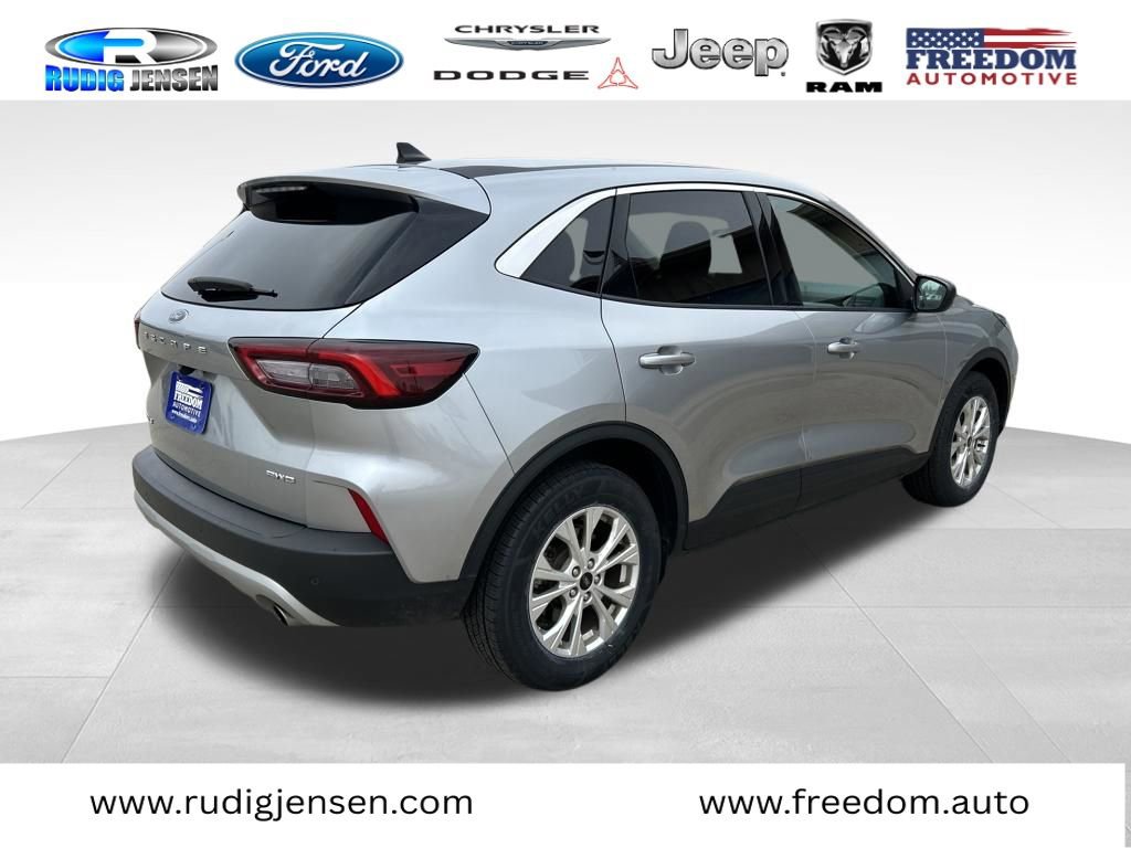 Used 2024 Ford Escape Active w/ Tech Pack #1 AWD/4WD image 7