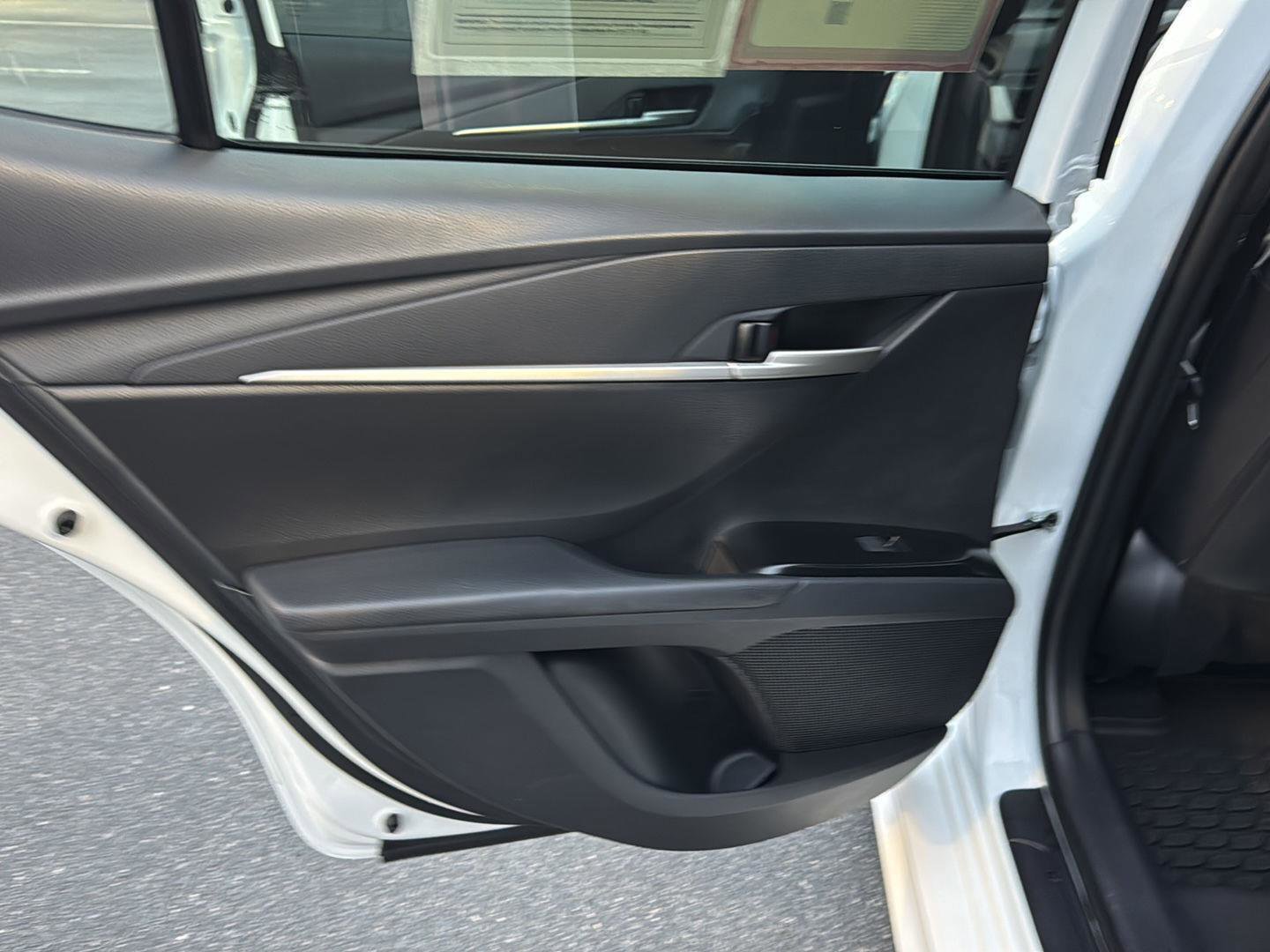 Certified 2025 Toyota Camry SE image 15