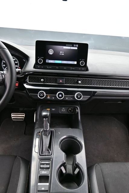 Used 2023 Honda Civic Sport image 15