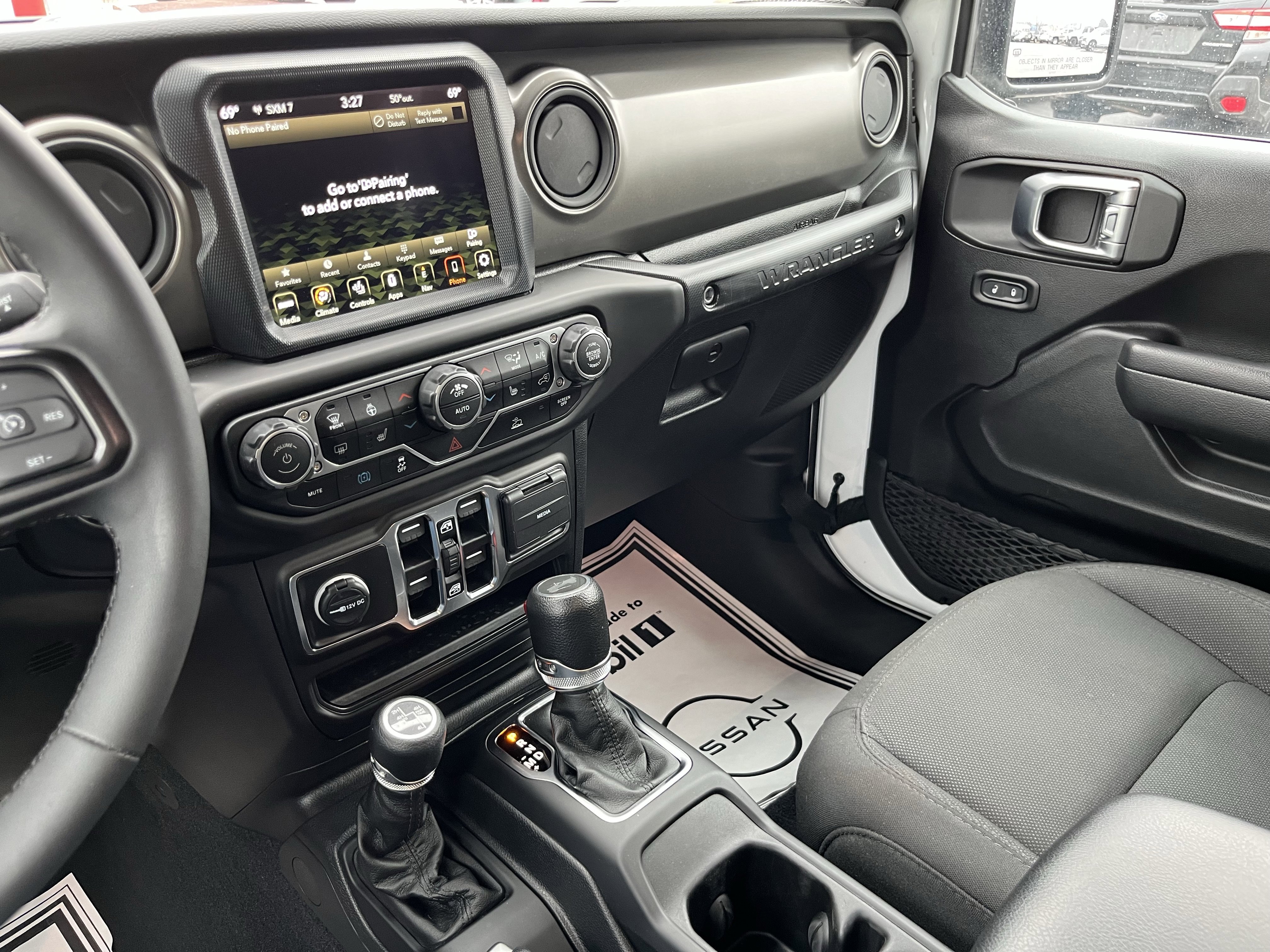 Used 2023 Jeep Wrangler Willys 4xe w/ Sun & Screen Package image 25