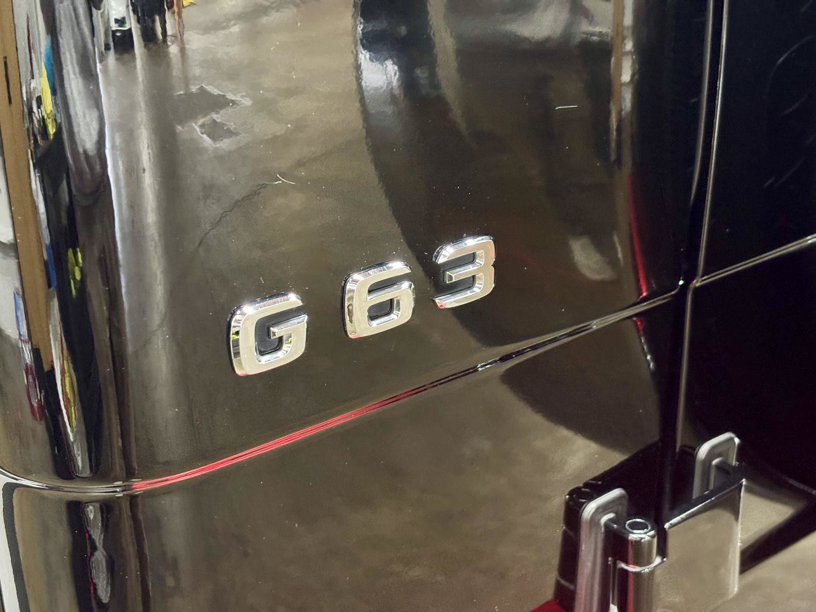 Used 2015 Mercedes-Benz G 63 AMG 4MATIC image 8