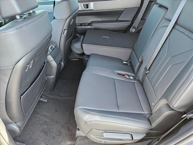 New 2026 Hyundai Santa Fe SEL image 12