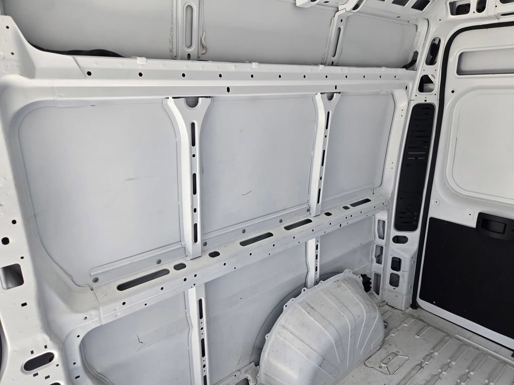 Used 2026 RAM ProMaster 2500 w/ Convenience Group FWD image 15