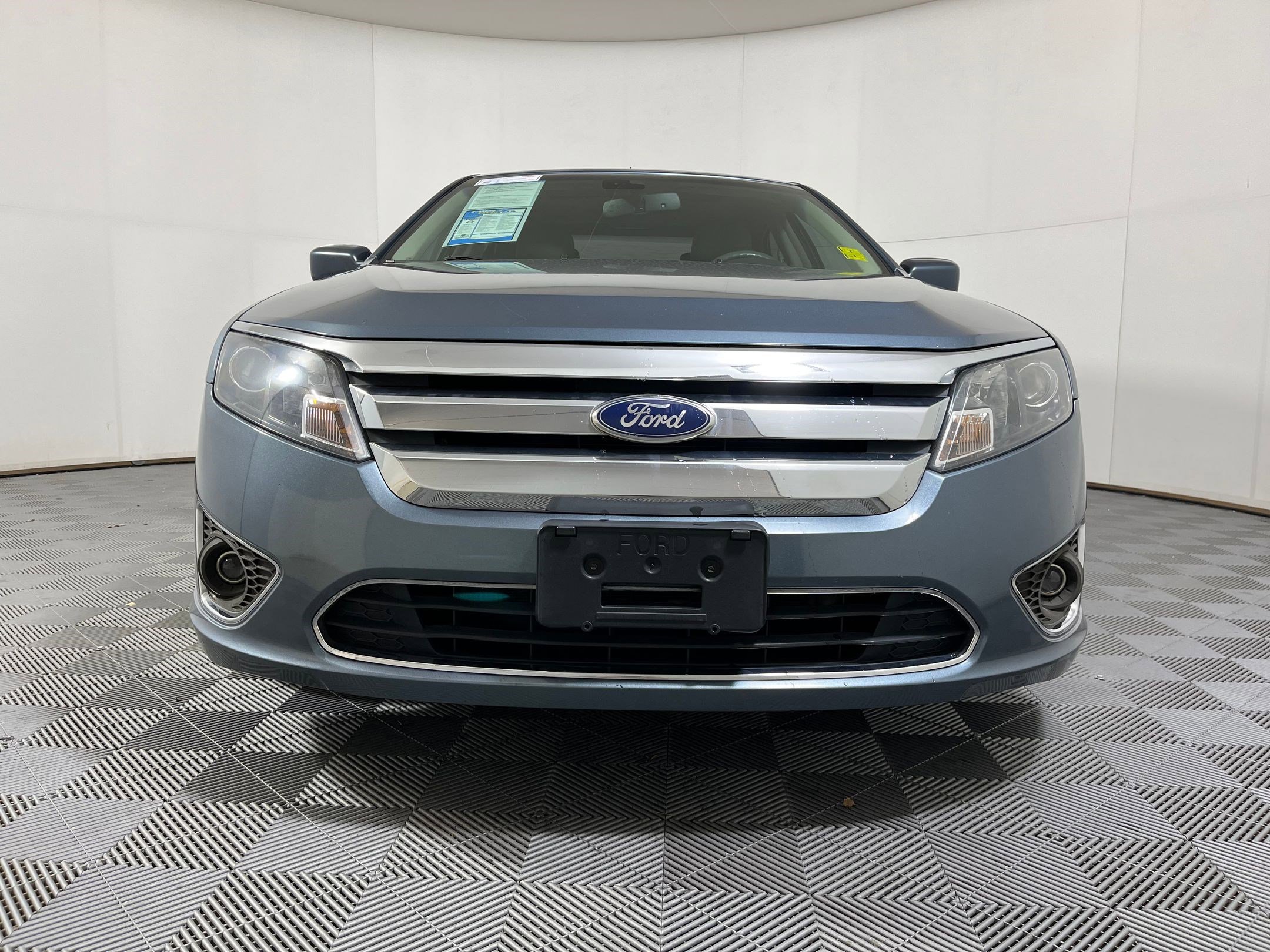 Used 2011 Ford Fusion Hybrid w/ 502A Rapid Spec Order Code image 5