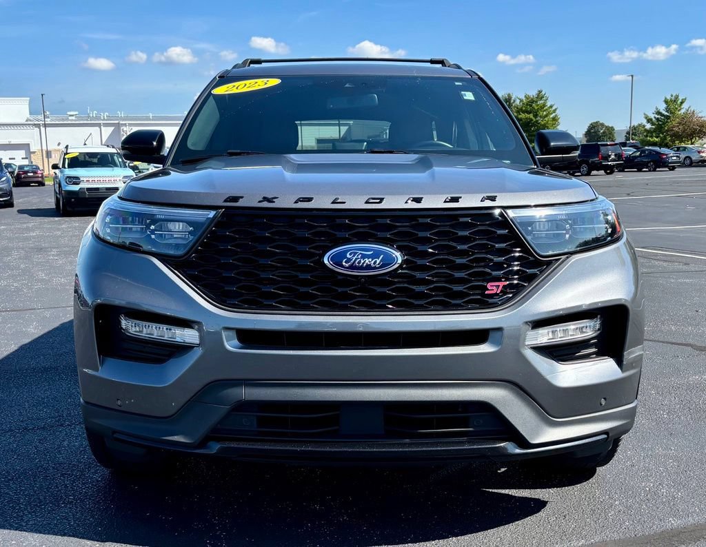 Used 2023 Ford Explorer ST w/ Equipment Group 401A AWD/4WD image 10