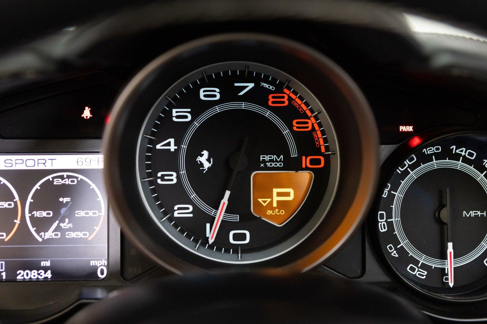 Used 2010 Ferrari California image 80