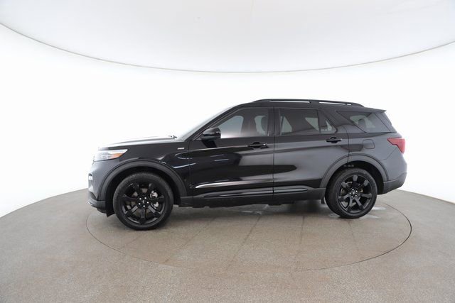 Used 2023 Ford Explorer ST-Line w/ Class IV Trailer Tow Package image 5