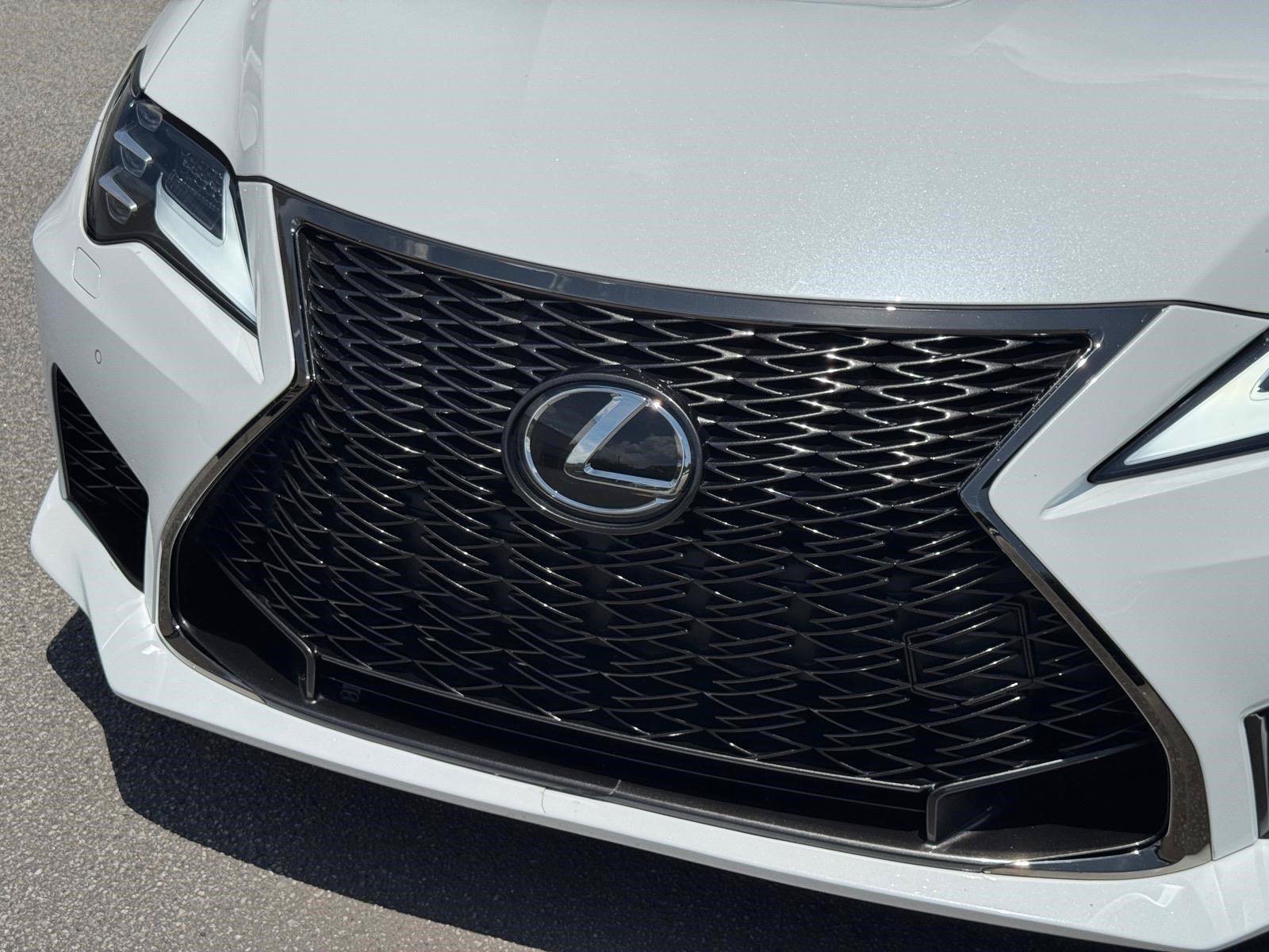 Used 2022 Lexus RC F w/ Premium Package RWD image 10