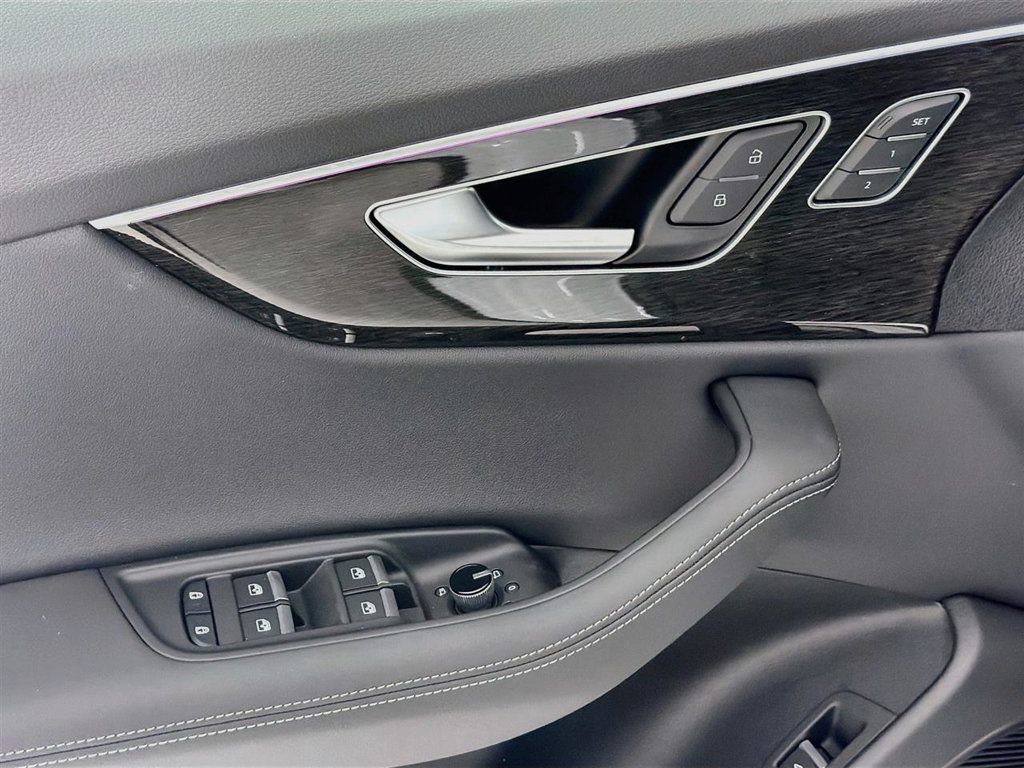 New 2026 Audi Q8 Premium Plus AWD/4WD image 18