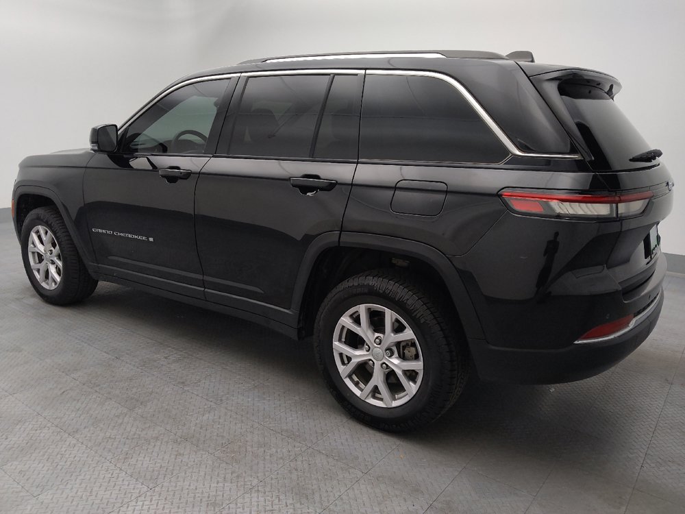 Used 2022 Jeep Grand Cherokee Limited RWD image 3