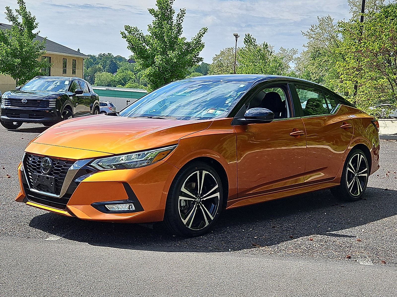 Certified 2023 Nissan Sentra SR w/ Electronics Package FWD image 3