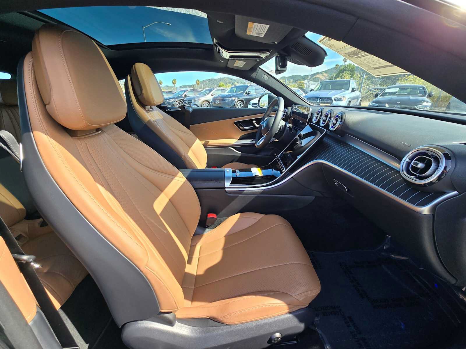 New 2027 Mercedes-Benz CLE 300 4MATIC Coupe image 11